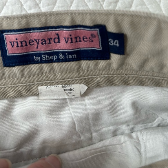 Vineyard,‎ vines men’s size 34 khaki shorts - Picture 4 of 8